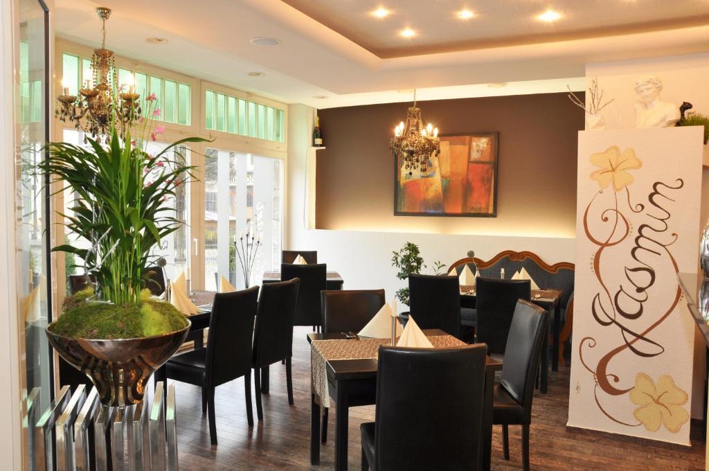 Hotel An Der Kapelle Meiningen Ngoại thất bức ảnh