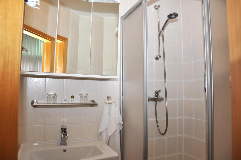 Hotel An Der Kapelle Meiningen Ngoại thất bức ảnh